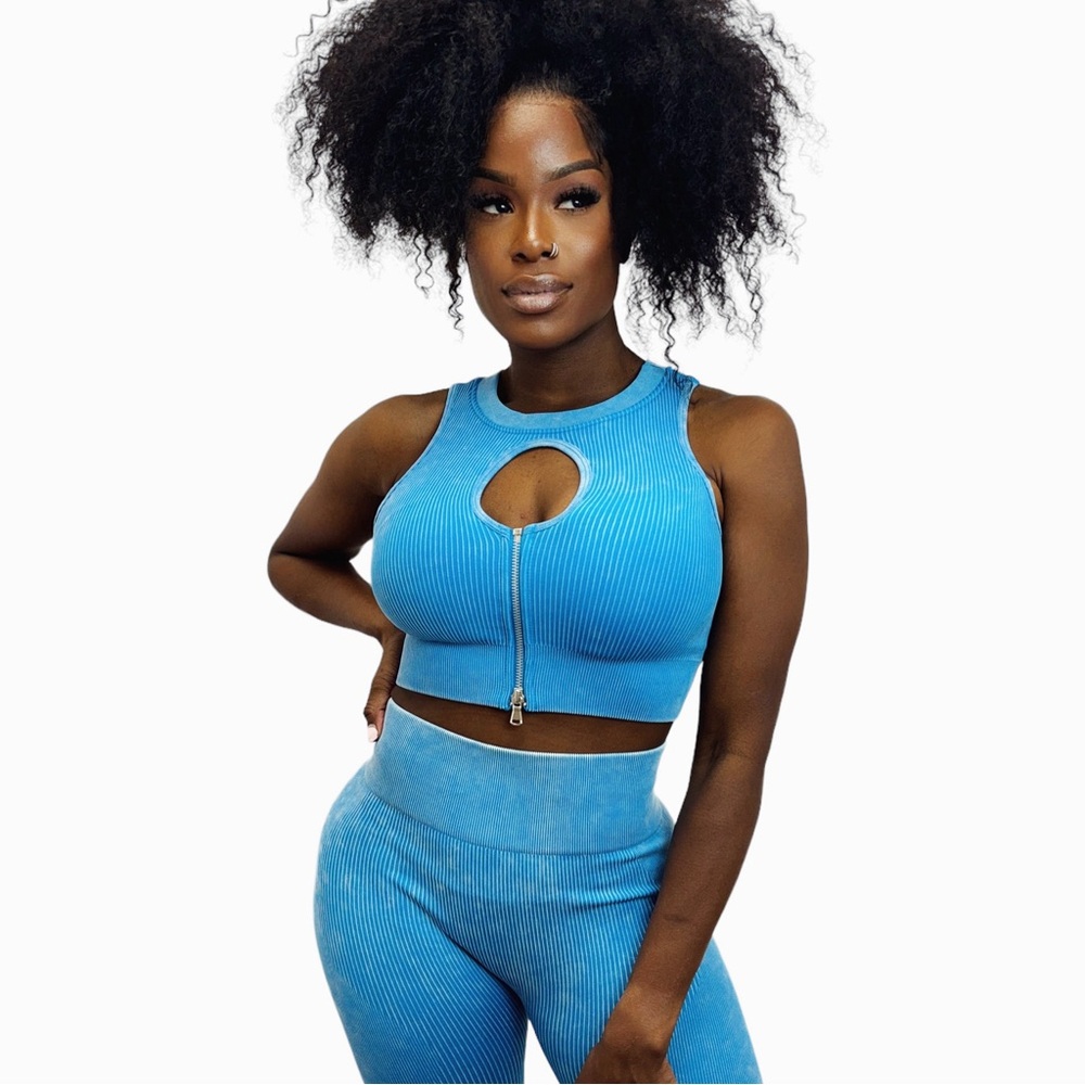 Zip up leggings and top